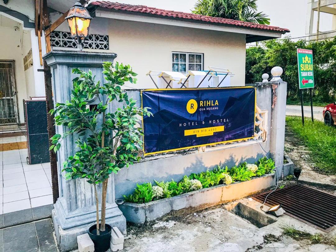 Rihla Dataran Tengah Pansiyon Gua Musang Dış mekan fotoğraf
